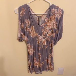Jessica Simpson floral bohemian style maternity shirt size small